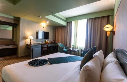 Pullepady Hotel | Shilton International