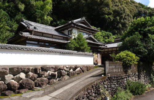 Hata-gun Casa | Shimanto Riverside Hideaway