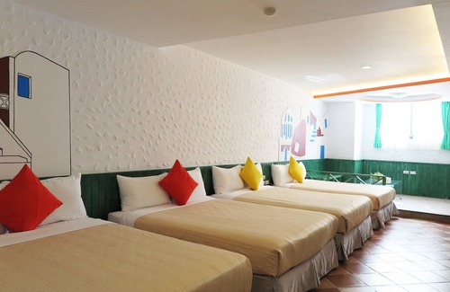 Big Beach Hotel | Shin Shin Hotel