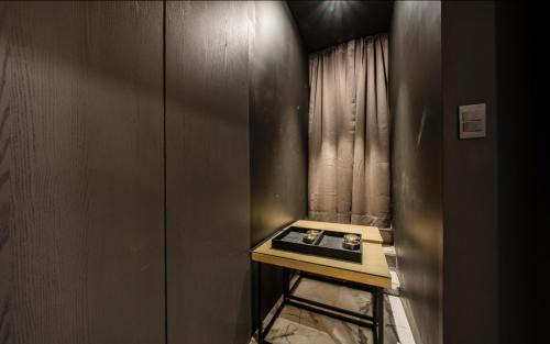 Sinchon-dong Hotel | Shinchon Wol Hotel
