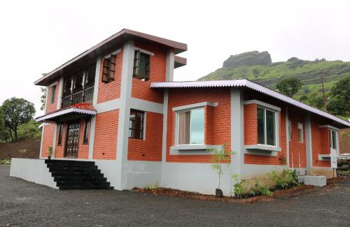 Kadadhe Casa | Shinde's Tikona Valley Farm