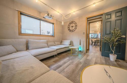 Okubo Casa | Shinjuku/5 min walk from station ※ projector