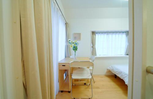 Shinjuku Villa | Shinjuku 'Deep Lane' Villa