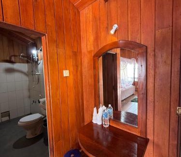 Ambalangoda Complejo | Shiny Lakeside Resort