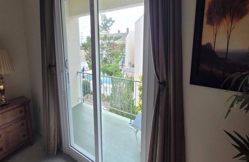 North Beach Haven Condominio | Ship Bottom Ocean Block with Pool