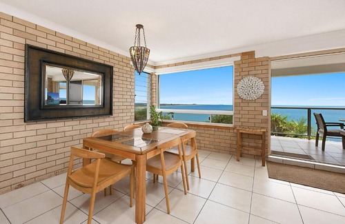 Moffat Beach Casa | Shipton Lodge unit 3 Moffat Beach QLD
