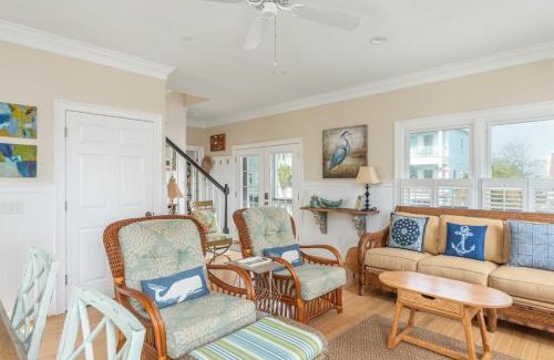 Oceanmarsh Subdivision Casa | Shipwatch Beach House - Ocean Views! Shared Pool!