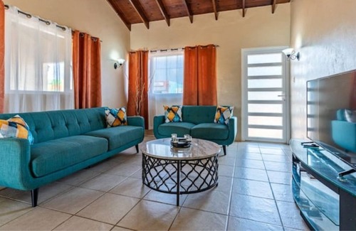 Shiribana Casa | Shiribana, Centrally located, Family Home