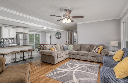 Graysville Casa | Shirley Cottage