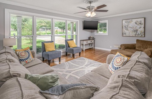 Graysville Casa | Shirley Cottage