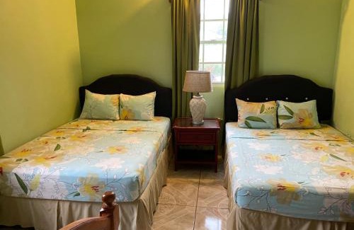 Mt. Pleasant Apartamento | Shirvan Holiday Apartments Two Bedroom
