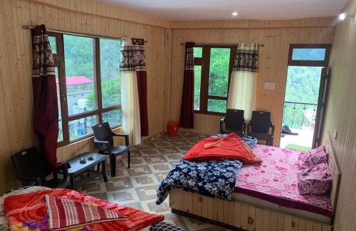 Tosh Casa | Shiva mountain guest house & Cafe
