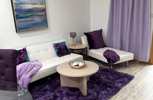 Fluker Cabaña | SHL- Lilac Wisteria Cottage