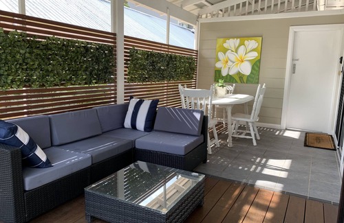 Shoal Bay Casa | Unidad dúplex amigable para perros de 2 habitaciones - 100 metros de la playa