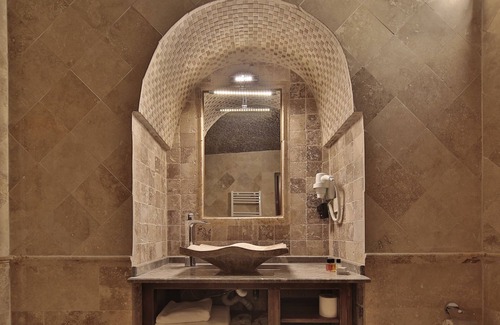 Goreme Hotel | Shoestring Cave House