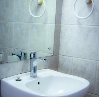 Greater Johannesburg Metropolitan Area Hotel | Shonilanga Lodge