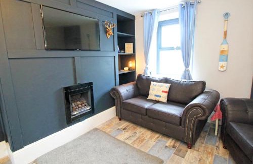 Pentrefelin Casa | Shooting Star Cottage