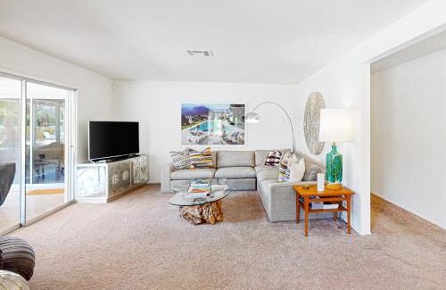 Palm Springs Casa | Shooting Star Permit# 3210