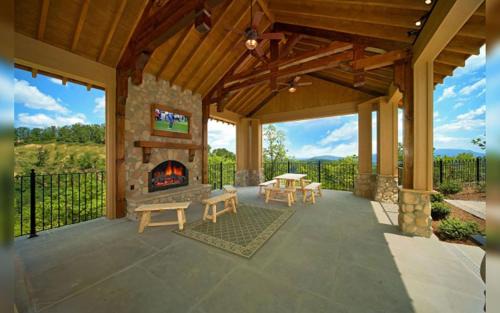 Sevierville Villa | Shooting Star