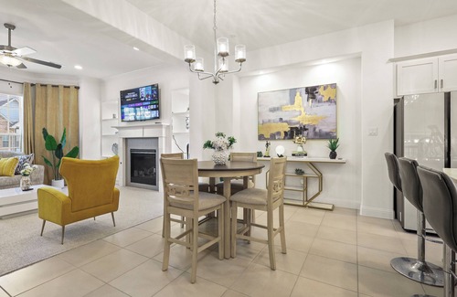 Lewisville Casa | Shop & Store Oasis, 13min from Airport, Nice spot Near Attractions & Dinning