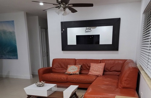 Westchester Casa | Shopper's Paradise