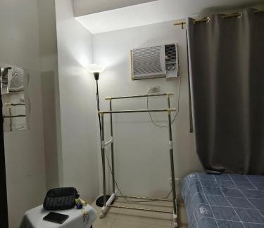 Barangay 76 Apartamento | Shore by Metro Staycation