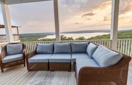 Eufaula Casa | Shore Enough, Carlton Landing, Lakeview for 12