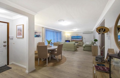 Ettalong Beach Casa | Shore Fun - Ettalong Beach