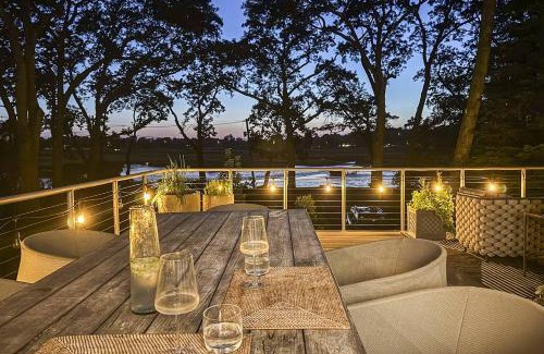 East Norwalk Casa | Shore Haven