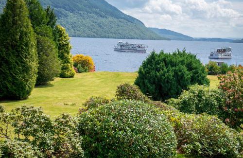 Tarbet Casa | Shore House
