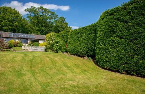 Tarbet Casa | Shore House