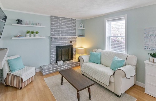 Bonnet Shores Condominio | Shore To Please - Enjoy A Relaxing Getaway In Bonnet Shores 3 Bedroom Home by Redawning