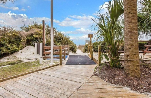 Windy Hill Apartamento | Shorecrest I Oceanfront 2BR 2Bath 24-31 de julio de 2020