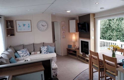 New Forest District Cabina | Shorefield Country Park 3-Bed Casita, Pass Incl