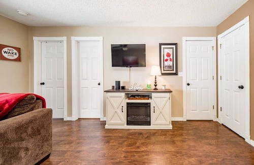 Kimberling City Condominio | Shorefront Escape at TRL