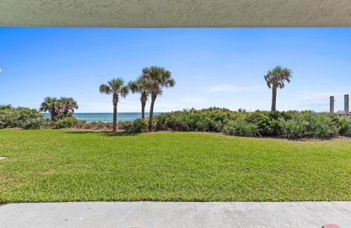 New Smyrna Beach Casa | Shorehom by the Sea 14