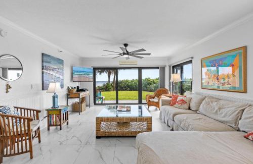 New Smyrna Beach Casa | Shorehom by the Sea 14