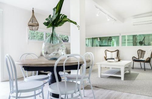 Tootgarook Casa | Shoreline Hideaway