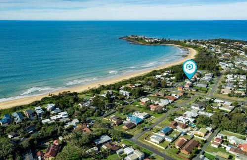 Culburra Beach Casa | Shores I Pet Friendly I 1 Min Walk to Beach