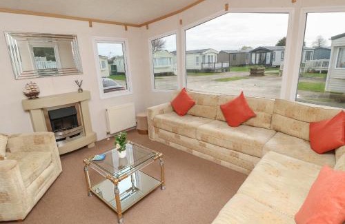 Wittering Casa | Shorething Getaway