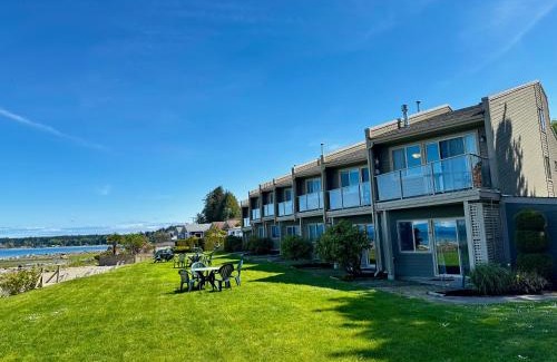 Regional District of Nanaimo Apartamento | Shorewater Resort Beachfront King Bed Studio