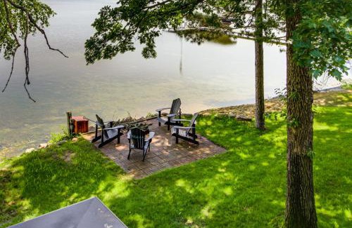 Park Rapids Casa | Short Drive to Itasca State Park - Waterfront Home