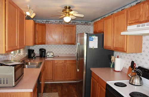 Westerly Casa | Short drive to Westerly Beaches. Includes a beach parking pass.