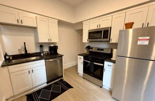 Short North Casa | Short North - King Bed - Convention - Free Parking