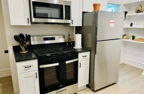 Short North Casa | Short North - King Bed - Convention - Free Parking