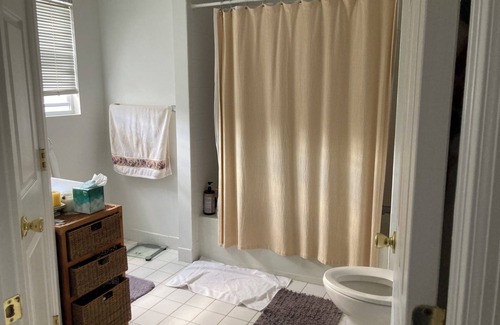 Berkeley Heights Casa | Short term 3 month rental in Berkeley Heights - Charming 2-bed townhome