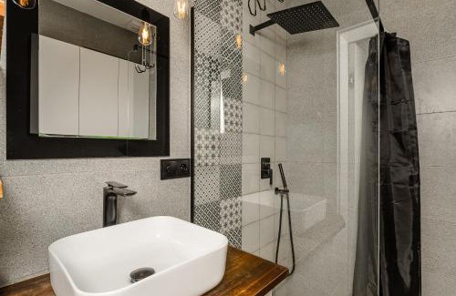 Praga Apartamento | ShortStayPoland Brzeska B147