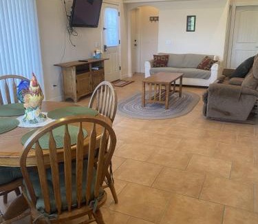 Lake Havasu City Casa | Shoshone Lower Unit with Lake and Pool Views