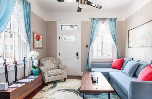 Treme Apartamento | Shotgun Craftman House with Private Patio