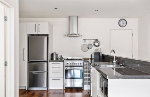 Arthur's Point Casa | Shotover River 2 Bedrooms Luxury